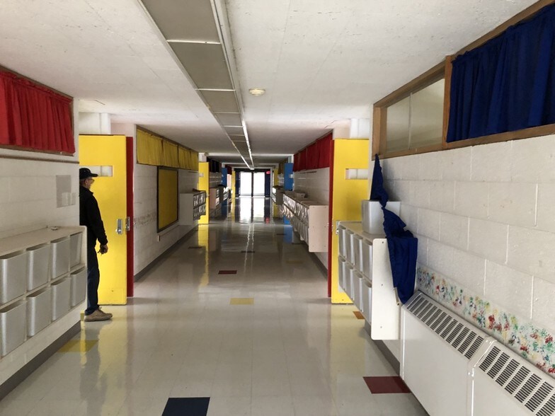 More Photos Of 18430 Utica Rd, Roseville Religious Facility For Sale