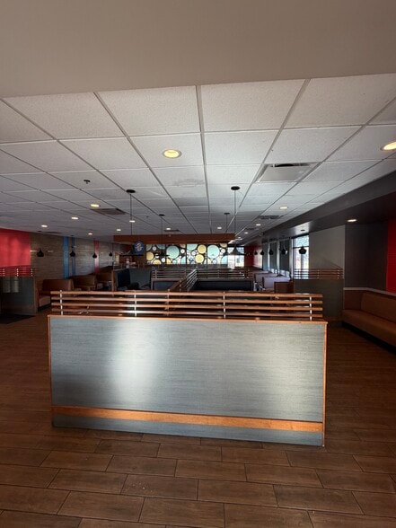 More Photos Of 2040 Bells Hwy, Walterboro Restaurant For Lease