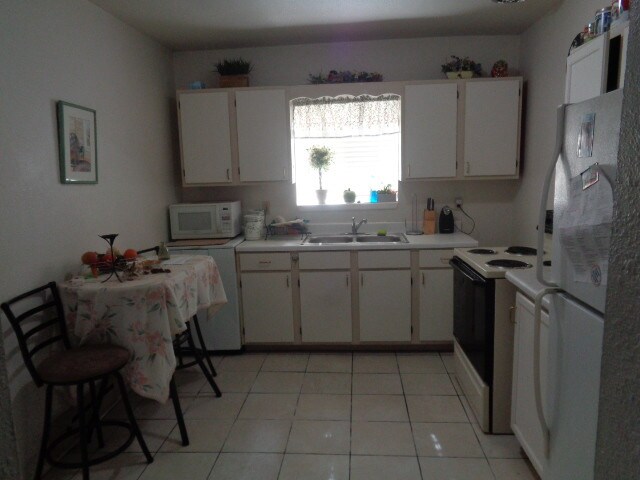 More Photos Of 1050 N Mesilla St, Las Cruces Apartments For Sale