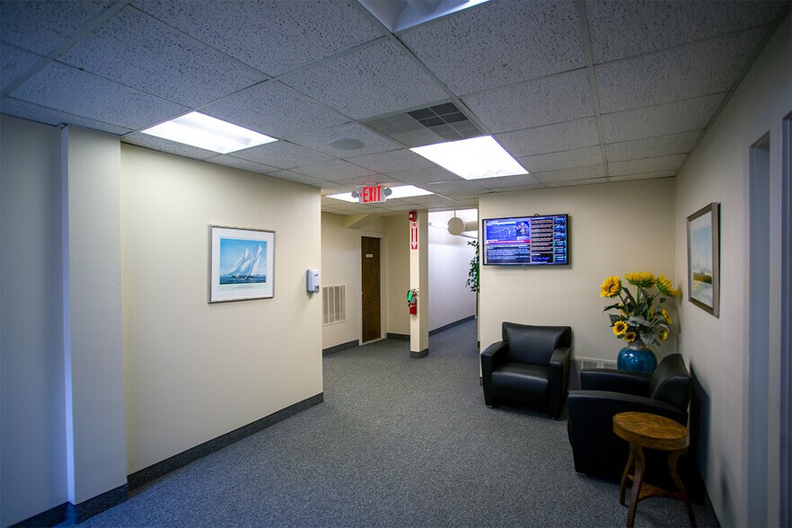 More Photos Of 336 Baker Ave, Concord Loft Creative Space For Lease