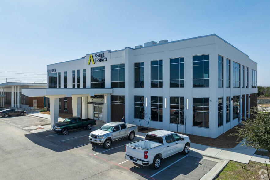 More Photos Of 9010 Brodie Ln, Austin Office For Lease