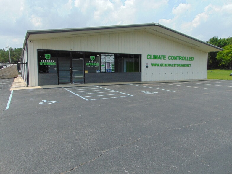 More Photos Of 4833 Highway 43, Killen Freestanding For Sale