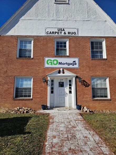 More Photos Of 27 S Royal Ave, Front Royal Medical For Lease