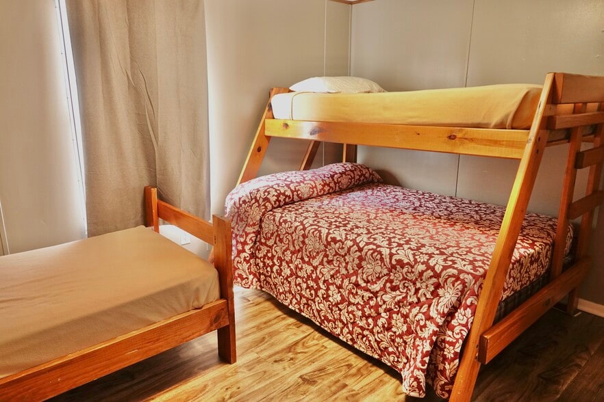 More Photos Of , Hornbeak Unknown For Sale