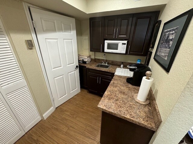 More Photos Of 602 W Lantana Rd, Lake Worth Medical For Lease