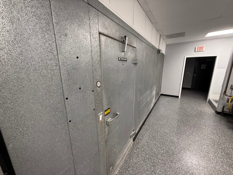 More Photos Of 1129 Corporation Pky, Raleigh Showroom For Sale