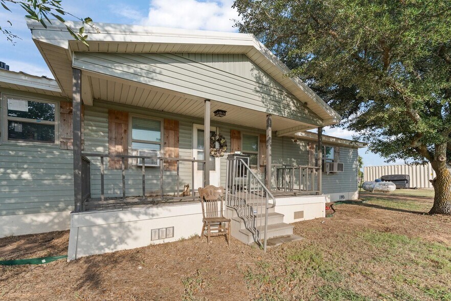 More Photos Of 3073 FM 933, Whitney Manufactured Housing Mobile Home Park For Sale