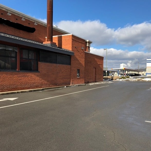 More Photos Of Route 705 & Stewartstown Rd, Morgantown Unknown For Lease