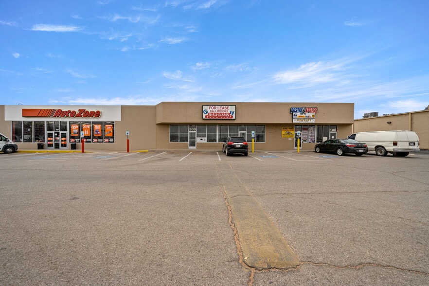 More Photos Of 14678-14696 Montana Ave, El Paso Unknown For Lease