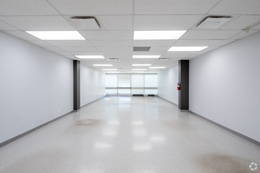 More Photos Of 87 Skyway Ave, Toronto Unknown For Lease