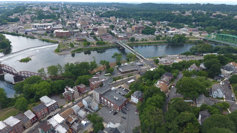 More Photos Of 75 S Main St, Phillipsburg Office For Lease