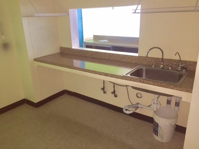 More Photos Of 5600 Milgen Rd, Columbus Storefront For Lease