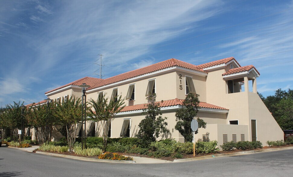 More Photos Of 215 Grand Blvd, Destin Office For Lease