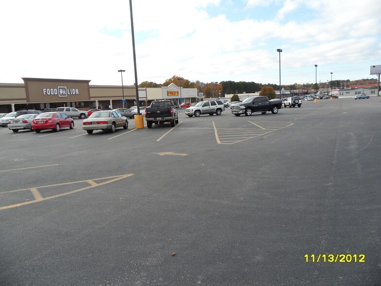More Photos Of 1821 Wilson Rd, Newberry Unknown For Lease