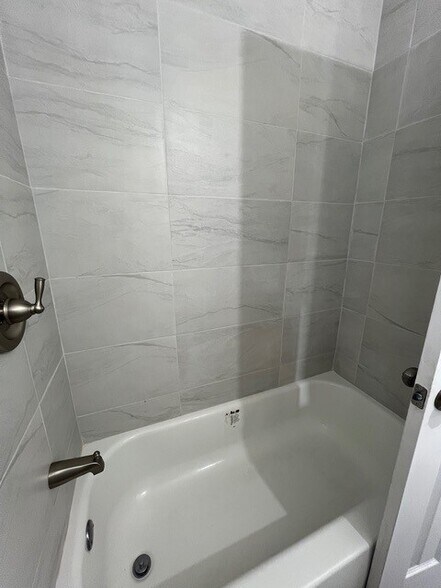 More Photos Of 3790 Gulfstream Rd, Palm Springs Apartments For Sale