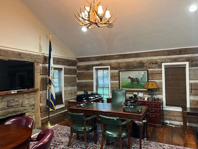 More Photos Of 38496 Midland Trl E, Caldwell Office Residential For Sale