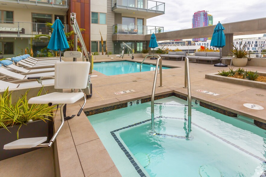 More Photos Of 1110 F St, San Diego Apartments For Lease