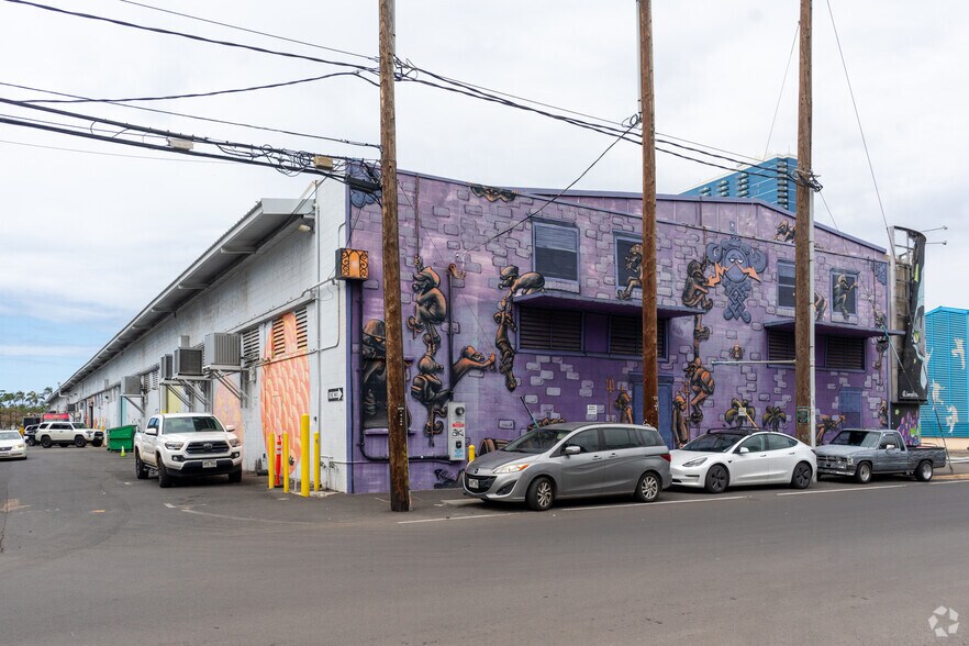 More Photos Of 401-496 Cooke St, Honolulu Warehouse For Lease