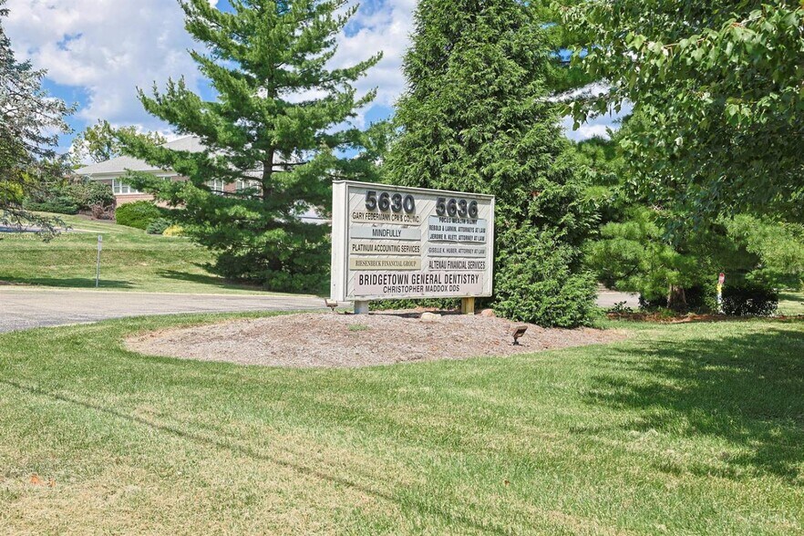 More Photos Of 5630 Bridgetown Rd, Cincinnati Office For Sale