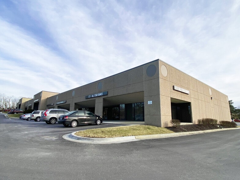 More Photos Of 14631-14651 W 95th St, Lenexa Unknown For Lease