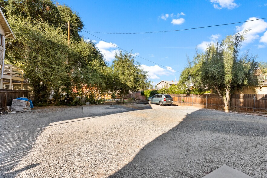 More Photos Of 120 Olive Ave, Redlands Apartments For Sale