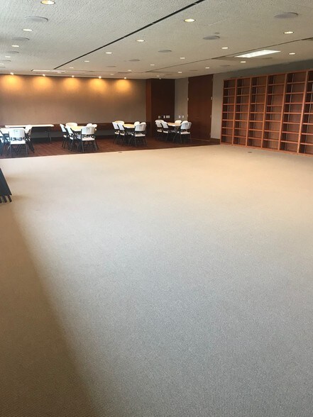 More Photos Of 500 Chestnut St, Abilene Office For Lease