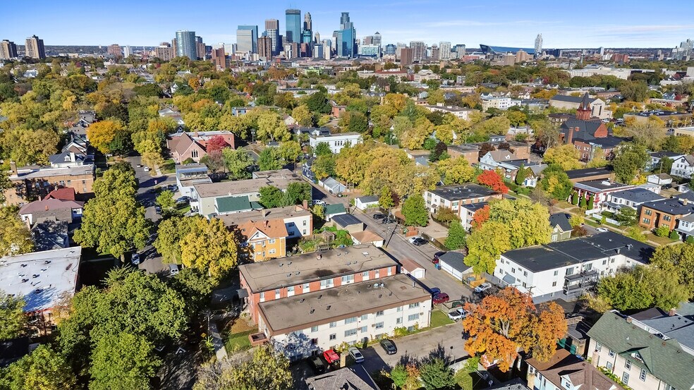 More Photos Of 2637 Pleasant Ave S, Minneapolis Apartments For Sale