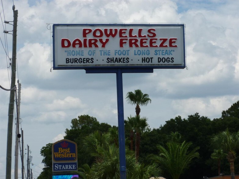 More Photos Of 1250 Andrews Cir, Starke Office For Lease