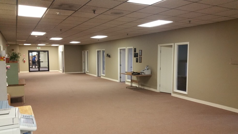 More Photos Of 81 Fitzgerald Dr, Jaffrey Light Manufacturing For Lease