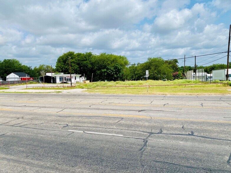 More Photos Of 1750 S Business Ih 35, New Braunfels Land For Sale