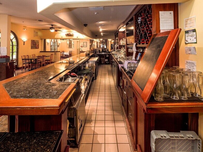 More Photos Of 8050 Bodega Ave, Sebastopol Restaurant For Sale