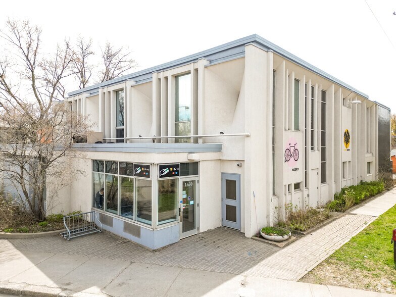 Primary Photo Of 1639 Av Maufils, Québec Coworking Space