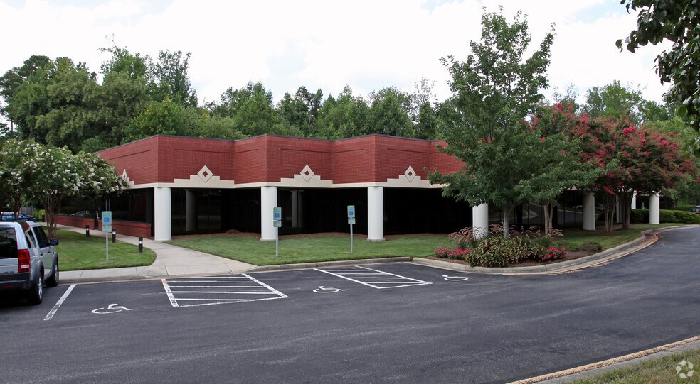 More Photos Of 2000 Aerial Center Pky, Morrisville Unknown For Lease