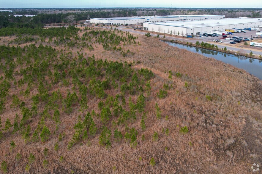 More Photos Of Crosspoint XII Ladson, SC 29456, Ladson Distribution For Lease