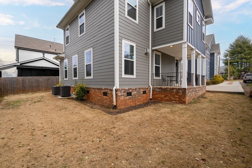 More Photos Of , Greenville Multifamily For Sale