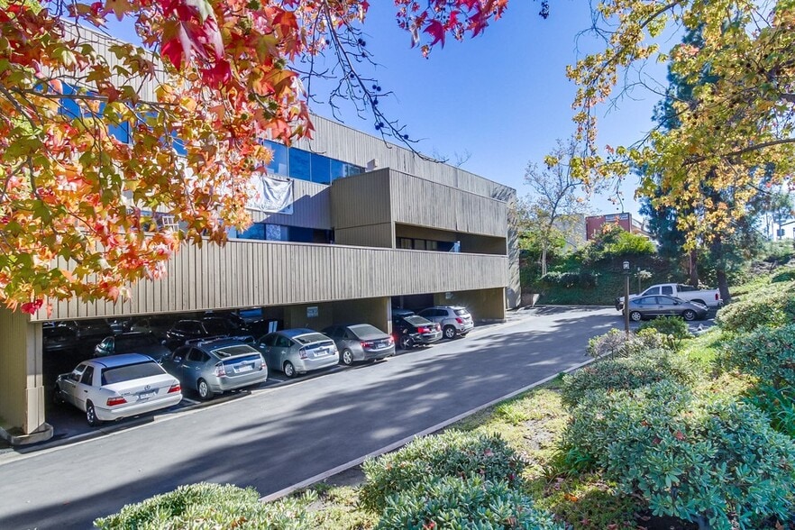More Photos Of 9625 Black Mountain Rd, San Diego Office For Sale