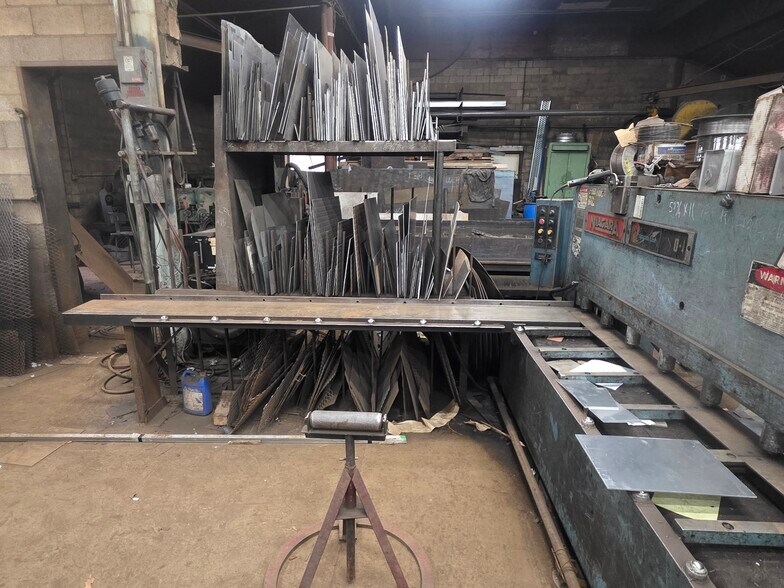 More Photos Of 1389 Old State Rd, Waterford Industrial For Sale