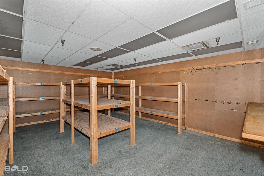 More Photos Of 1837 N Market St, Shreveport General Retail For Sale