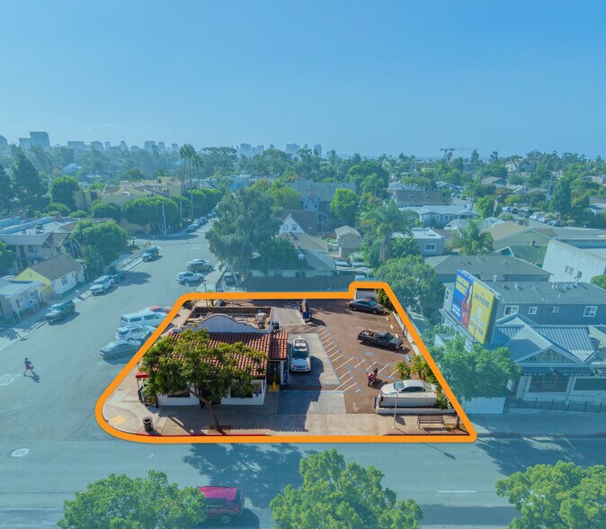 More Photos Of 719 W Washington St, San Diego Fast Food For Sale