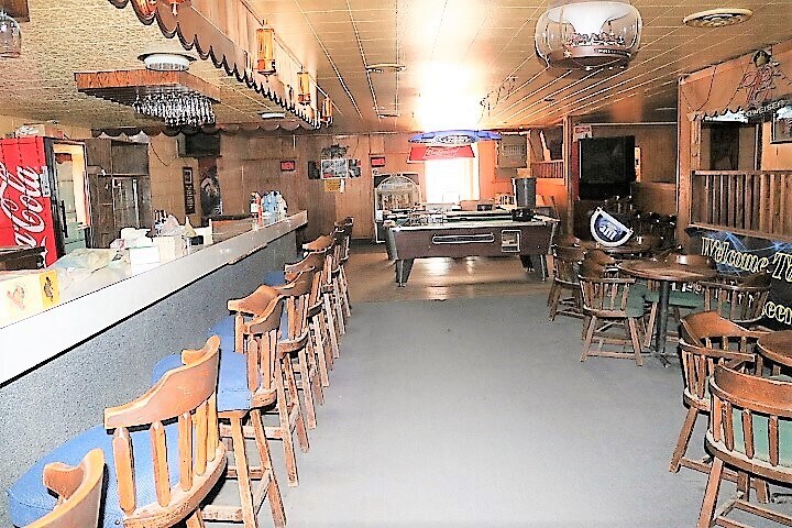 More Photos Of 127 Clayton Rd, Raton Bar For Sale