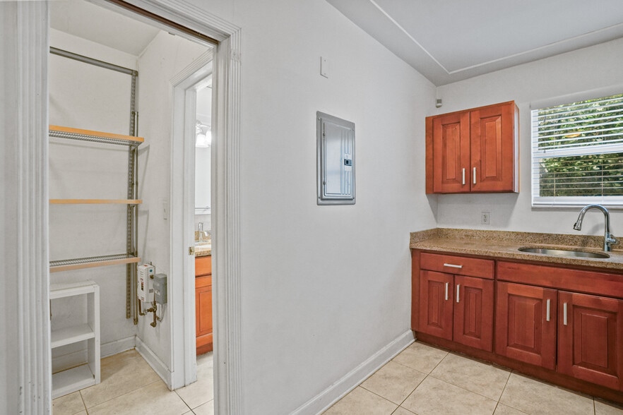 More Photos Of , Miami Beach Multifamily For Sale