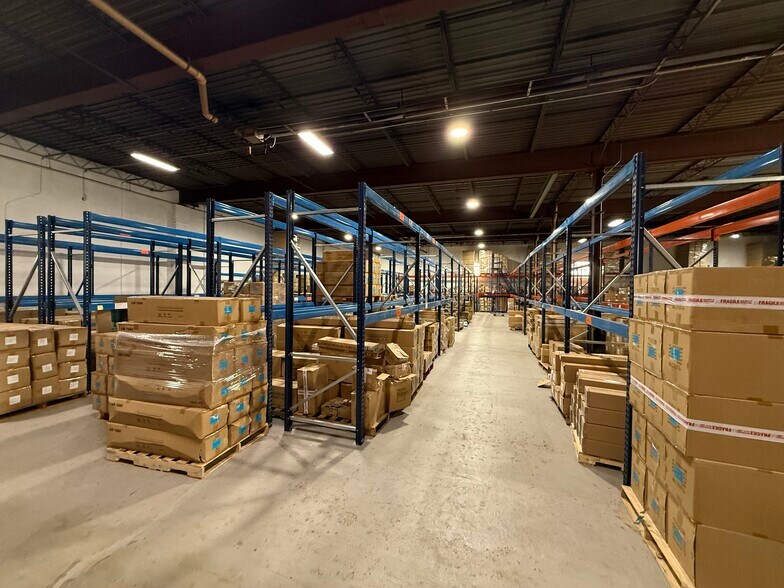 More Photos Of 3925 E American Ave, Oak Creek Manufacturing For Sale