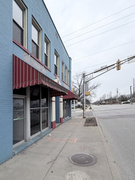 More Photos Of 5501 E Washington St, Indianapolis Storefront Retail Office For Sale