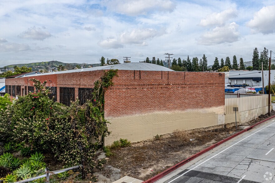 More Photos Of 7343 Pierce Ave, Whittier Manufacturing For Lease