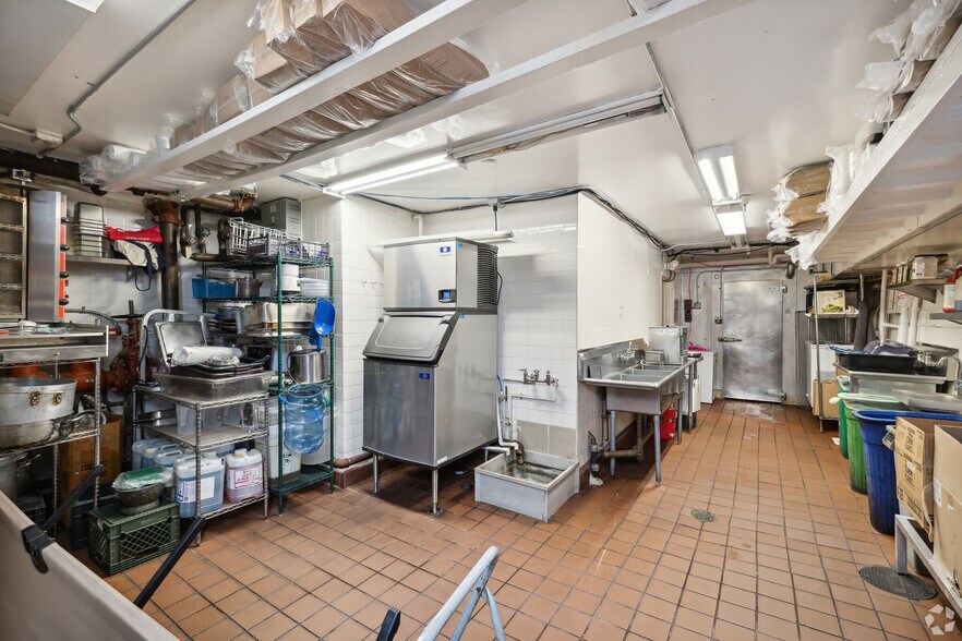 More Photos Of 1234 Grant Ave, San Francisco Restaurant For Sale