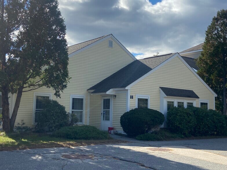 More Photos Of 31 Old Nashua Rd, Amherst Office For Sale