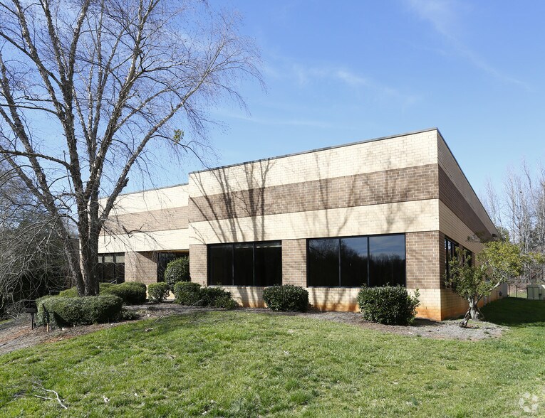 Primary Photo Of 3830 Rose Lake Dr, Charlotte Warehouse For Lease