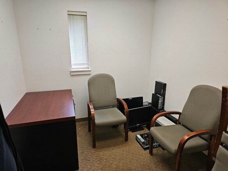 More Photos Of 711 13th St E, Whitefish Healthcare For Sale