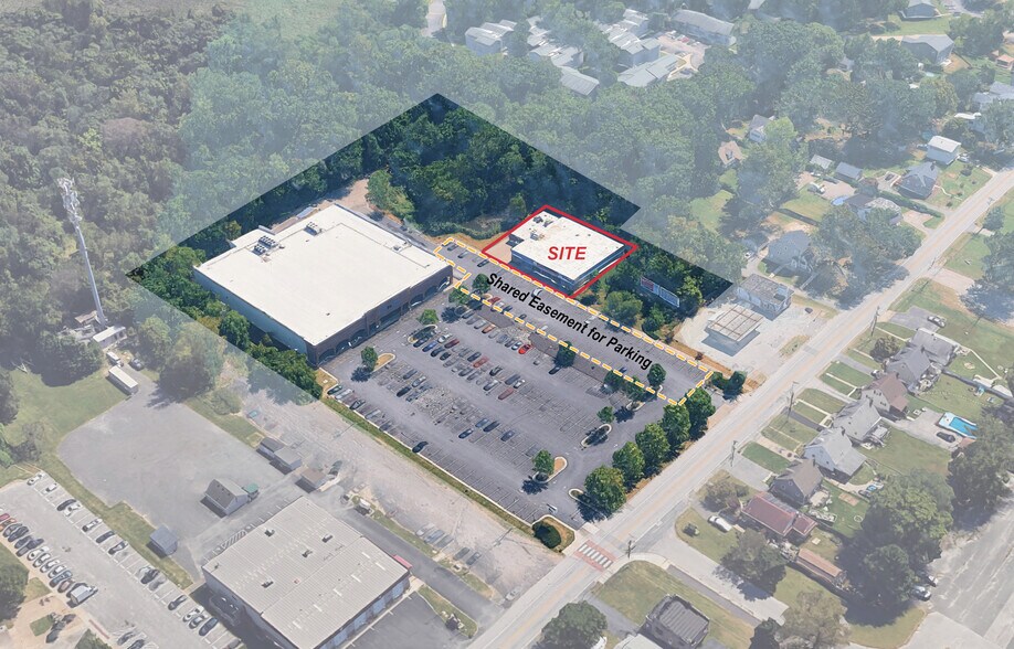 Primary Photo Of 7516 N Point Rd, Sparrows Point General Retail For Sale