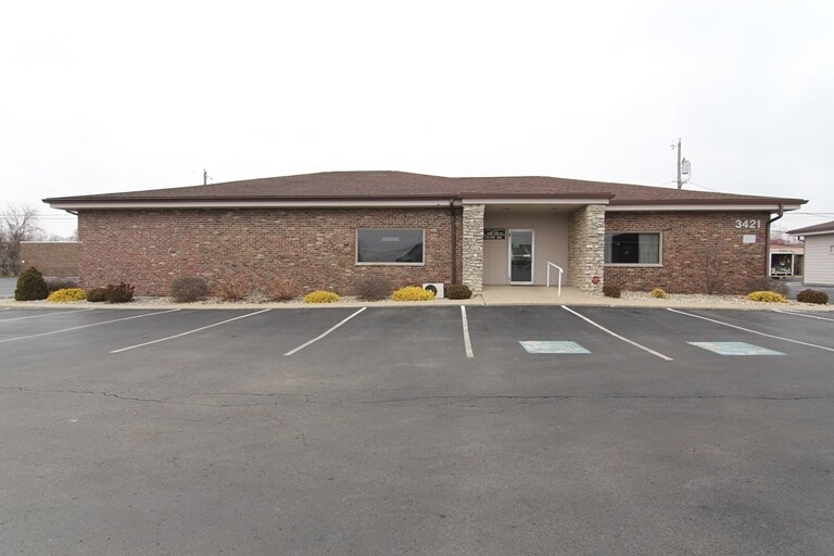 Primary Photo Of 3421 S Lafountain St, Kokomo Medical For Lease